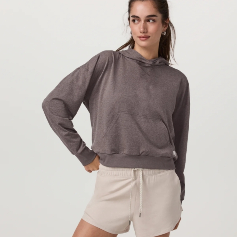 NWT Vuori Women's  Halo Modern Pullover Hoodie